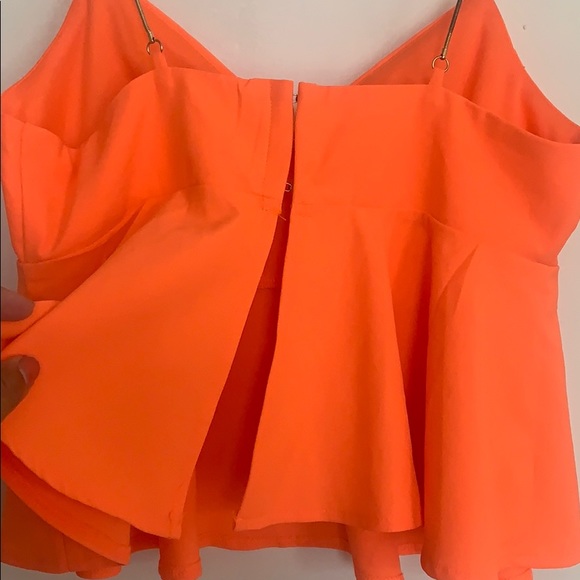 Top - Picture 3 of 4